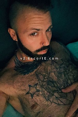 Dim - Rennes Boy Escorts