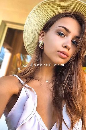 ILARIA - Paris Escorts