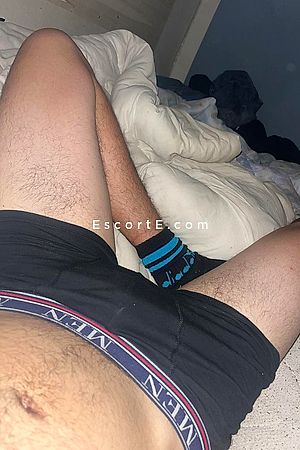 Carlo - Lyon Boy Escorts