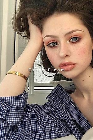ONUR - Escort Girl Paris
