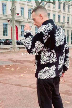 Johny - Escort Boy Lyon