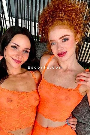 JANIS and RANIA - Escort Girl Paris