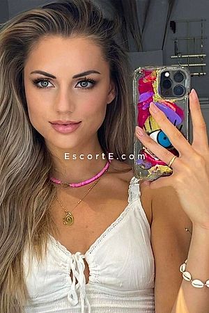 VIDIA - Paris Escorts