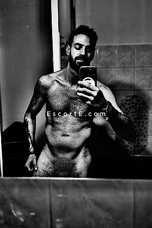 Vicente - Perpignan Boy Escorts