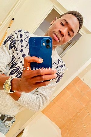 Soumbile - Escort Boy Gennevilliers