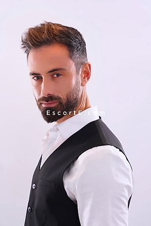Alex - Bordeaux Boy Escorts