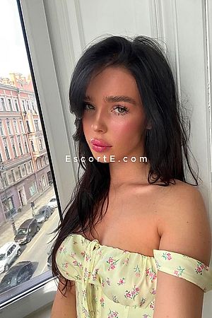 BABITA - Escort Girl Paris