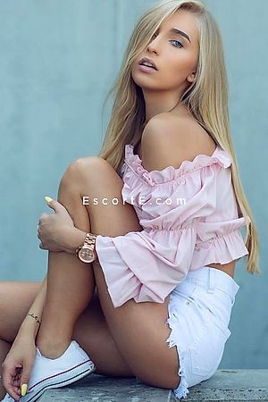 ZIVA - Paris Escorts