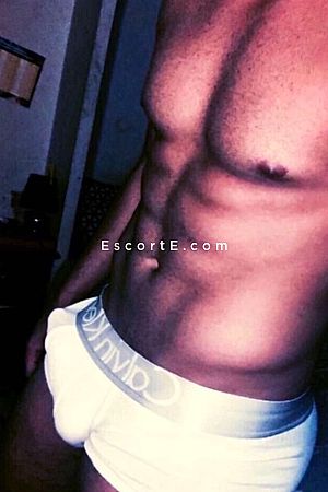 Ethan - Escort Boy Paris