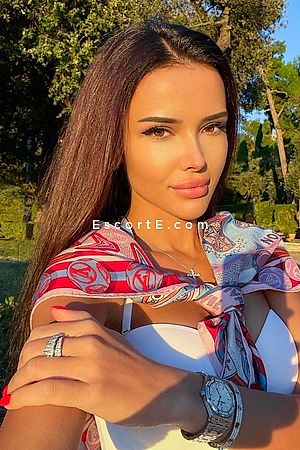 NIKISHA - Paris Escorts