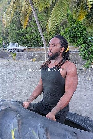 Clinton - Paris Boy Escorts