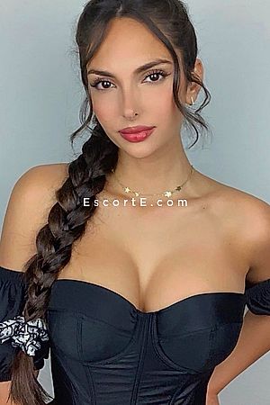 BRENDA - Escort Girl Paris