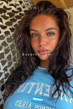 RUSTY - Paris Escorts