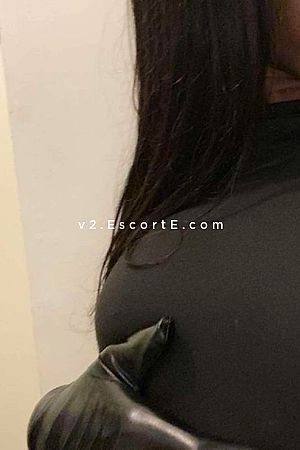 CynthiaaMedusaa - Lille Escorts