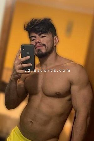 Rafael XXL - Paris Boy Escorts