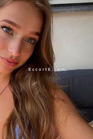 SHAMIKA - Escort Girl Paris