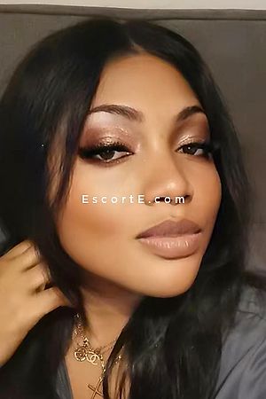 notelah - Paris Escorts