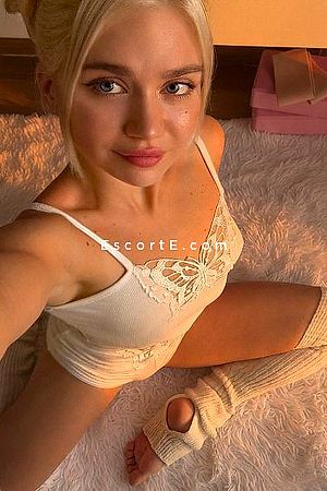 IRIDESSA - Paris Escorts