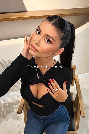 GURID - Escort Girl Paris