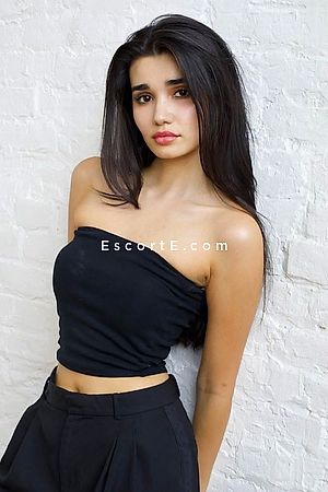 SEQUOIA - Paris Escorts