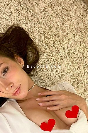 VIVA - Paris Escorts