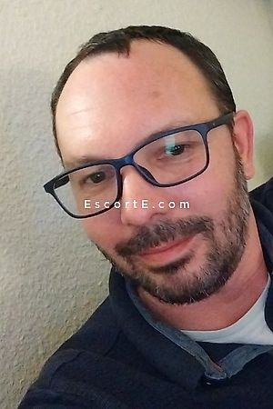 Julien de Tours - Escort Boy Tours