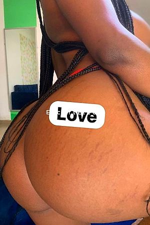 Mielnoir - Escort Girl Fougères