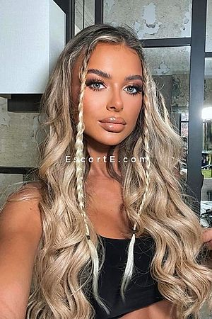 FLYNN - Escort Girl Paris