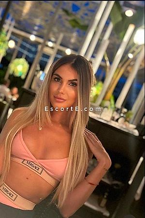 Skylar - Paris Escorts