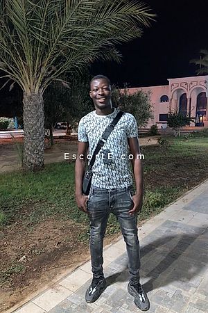 Lebg - Boulogne-Billancourt Boy Escorts