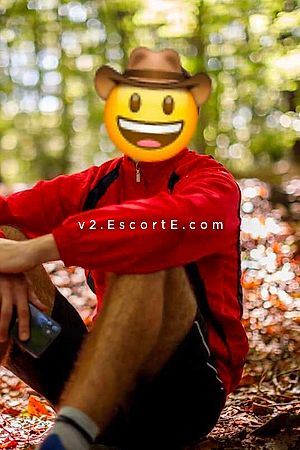 Paco - Saint-Malo Boy Escorts