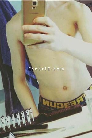 Kevin - Toulon Boy Escorts