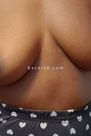 Doucemymy - Chartres Escorts