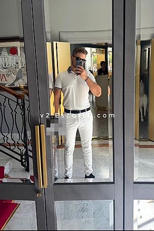 Cutewhite - Cannes Boy Escorts