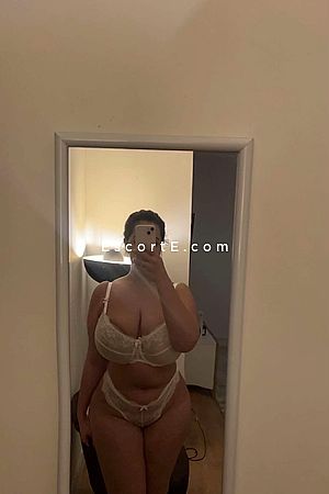 Tabeurette - Perpignan Escorts