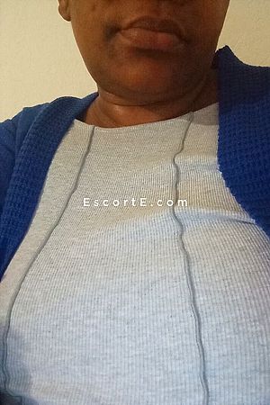 Emilie - Escort Girl Châlons-en-Champagne