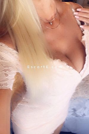 AngelB - Lyon Escorts