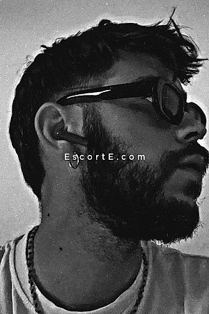 saimone - Escort Girl Tours