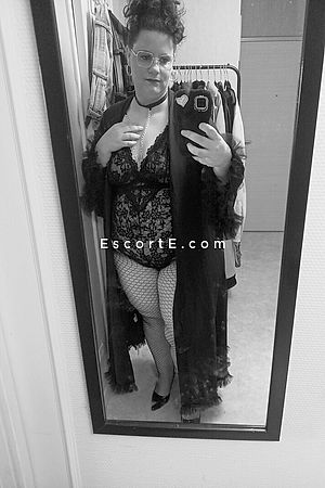 Diamant rose - Escort Girl Dijon