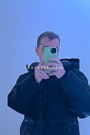 MCKIKA - Bayonne Boy Escorts