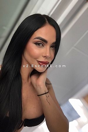 Aleja - Paris Escorts