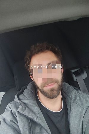 Mathieu - Bayonne Boy Escorts