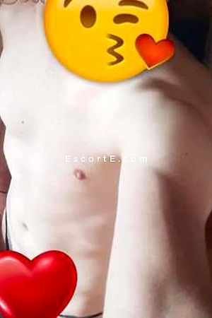 Johan - Massy Boy Escorts