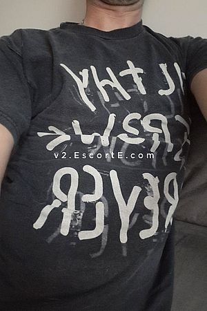 Fifi33 - Escort Boy Bordeaux