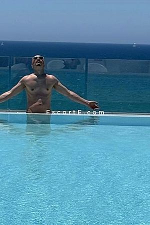 Thera - Escort Boy Toulouse