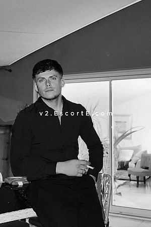 companight - Saint Tropez Boy Escorts