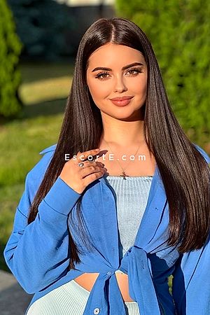 BRANDI - Paris Escorts