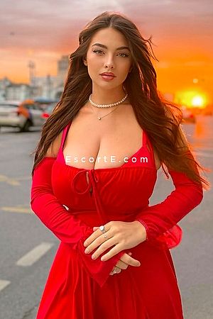 BERIT - Paris Escorts