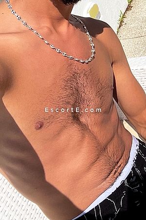 Rbeucho13 - Toulouse Boy Escorts