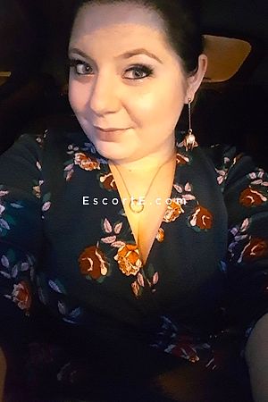 Virginie - Caen Escorts